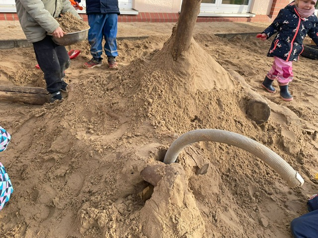 PHOTO 2025 11 24 12 32 572 1