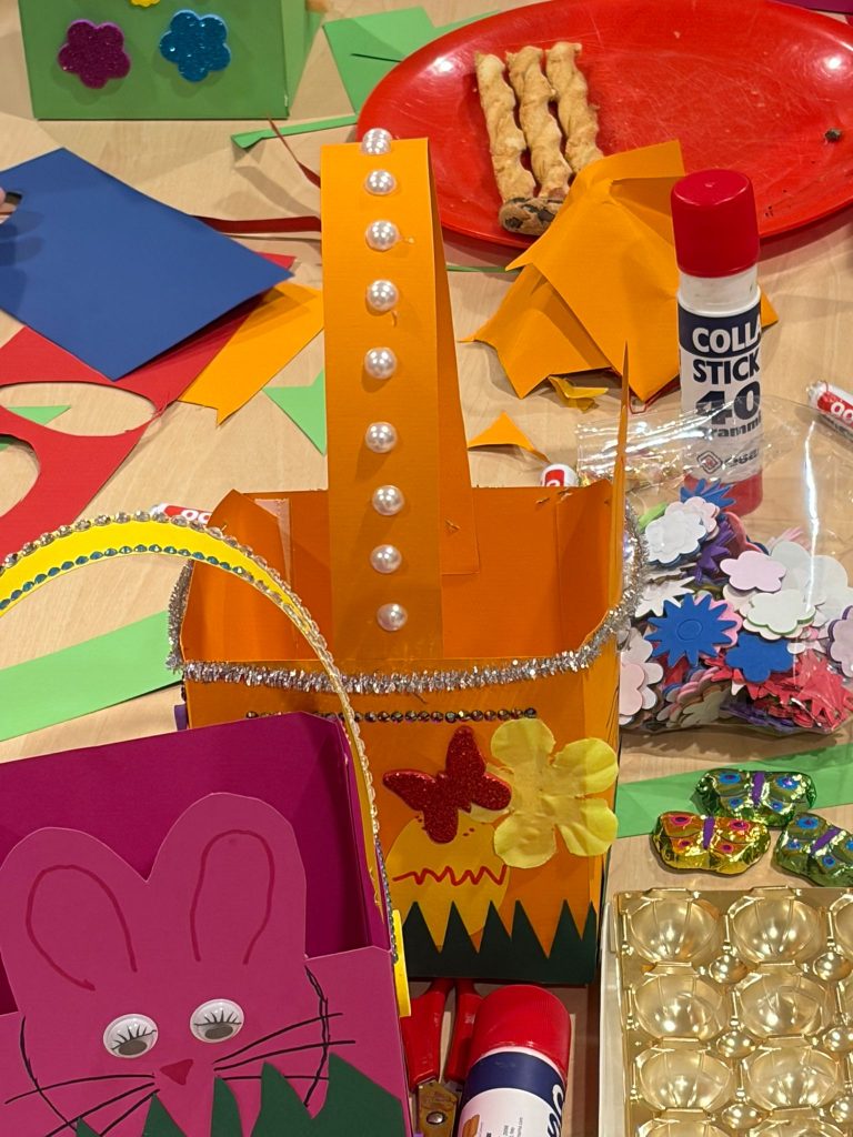 Gestern Abend wurde es in einer Gruppe in der Kita richtig gemütlich.